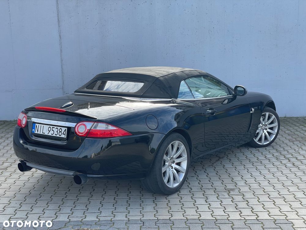 Jaguar XK - 11