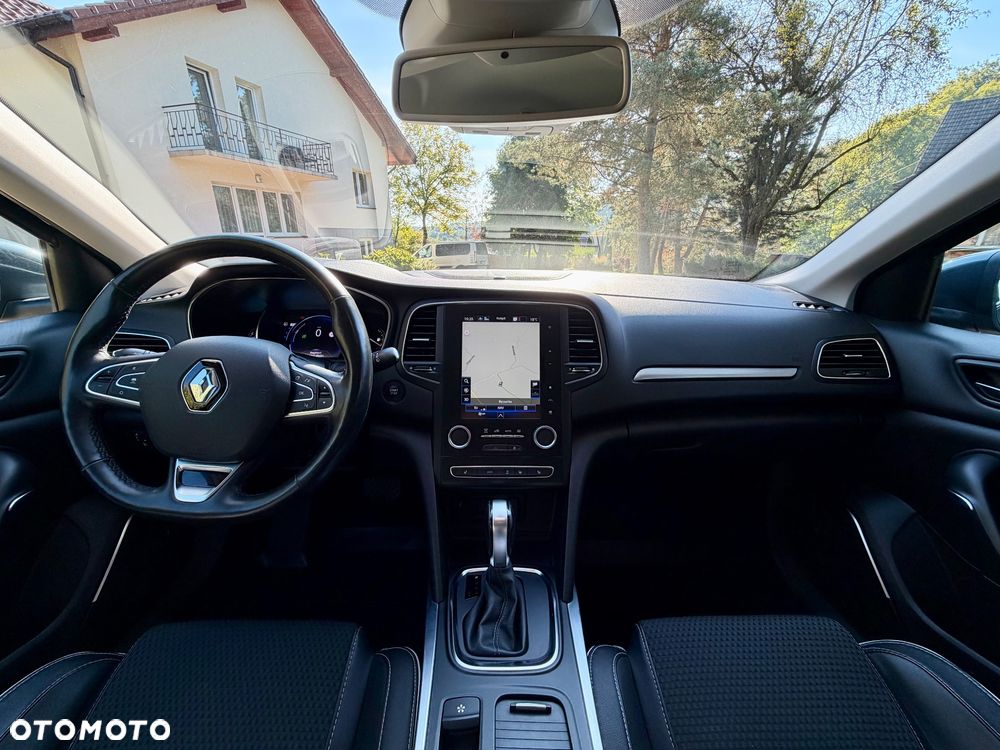 Renault Megane ENERGY TCe 140 EDC BOSE EDITION - 34