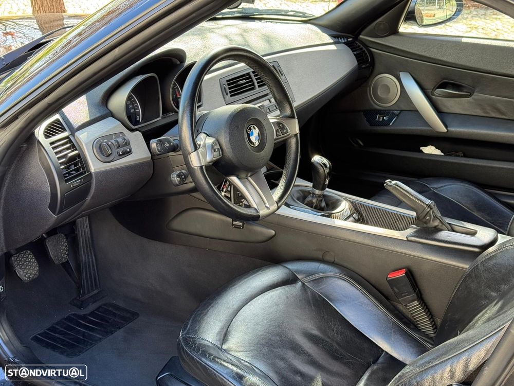 BMW Z4 2.2 - 8
