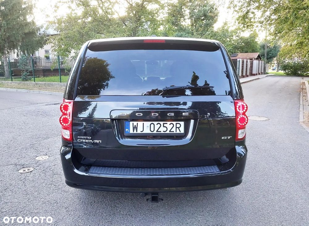 Dodge Grand Caravan - 19