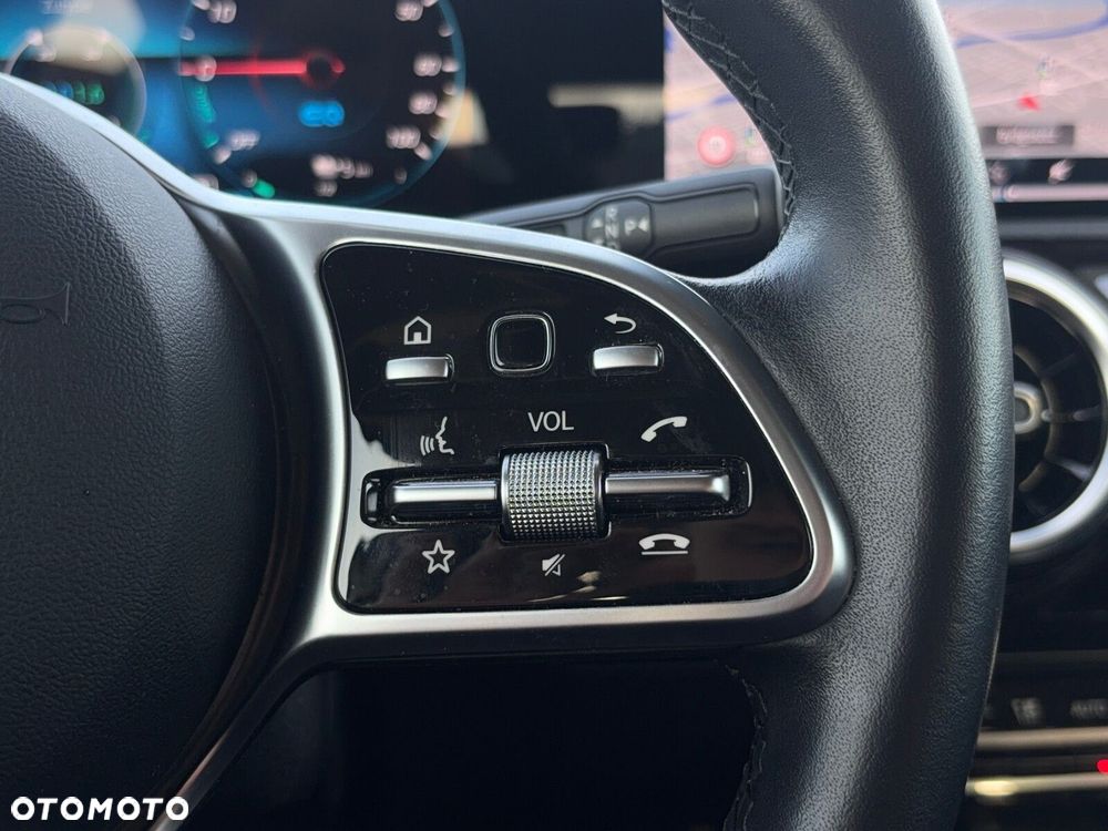 Mercedes-Benz Klasa A 250 E Progressive 8G-DCT - 18