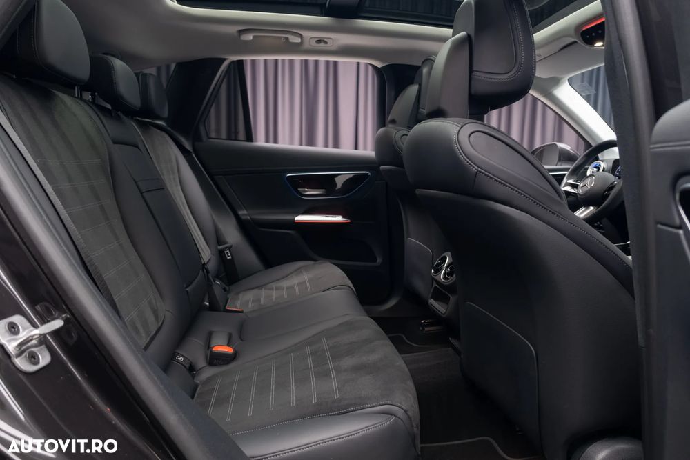 Mercedes-Benz GLC 200 4Matic 9G-TRONIC AMG Line Advanced - 24