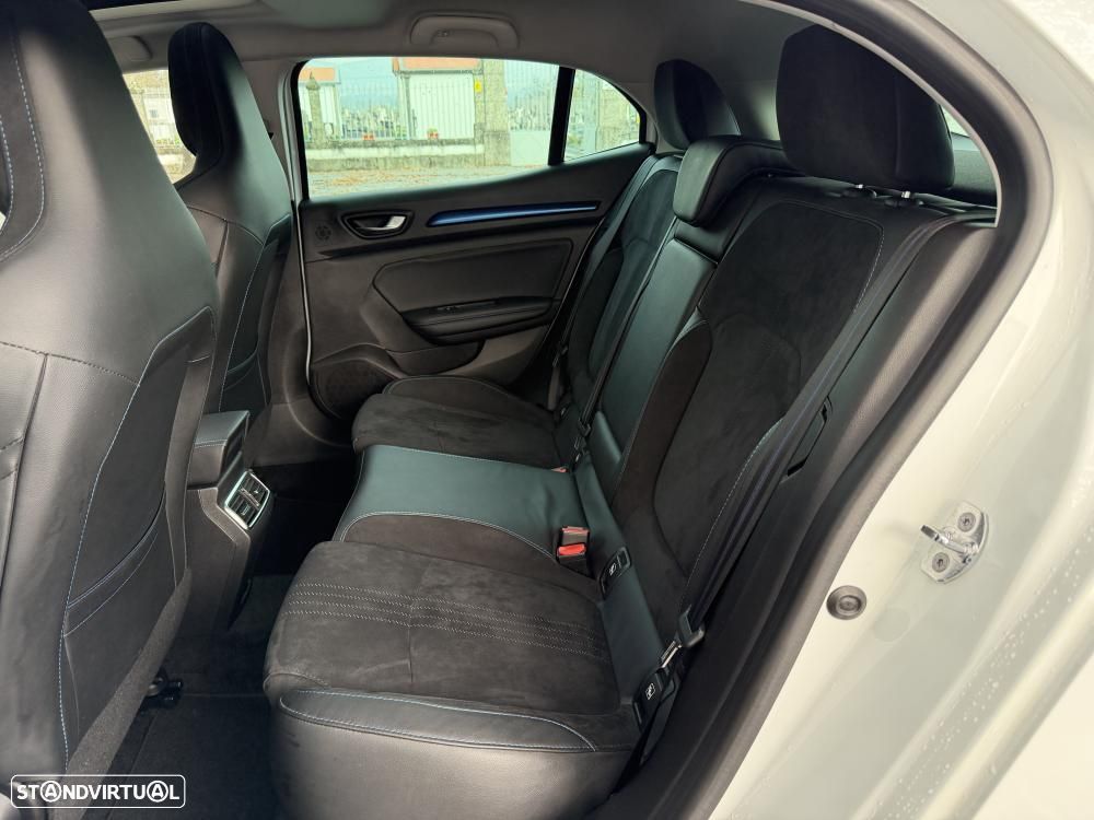 Renault Mégane ENERGY TCe 140 EDC GT-LINE - 26