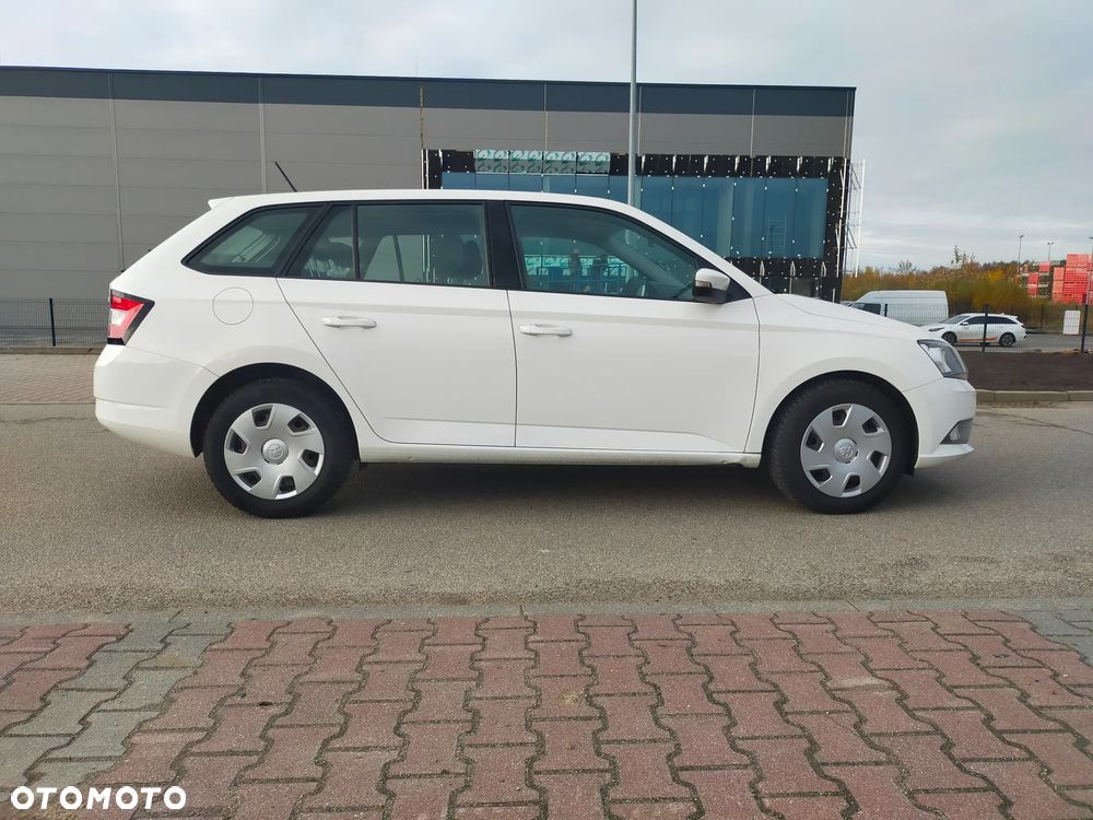 Skoda Fabia - 6