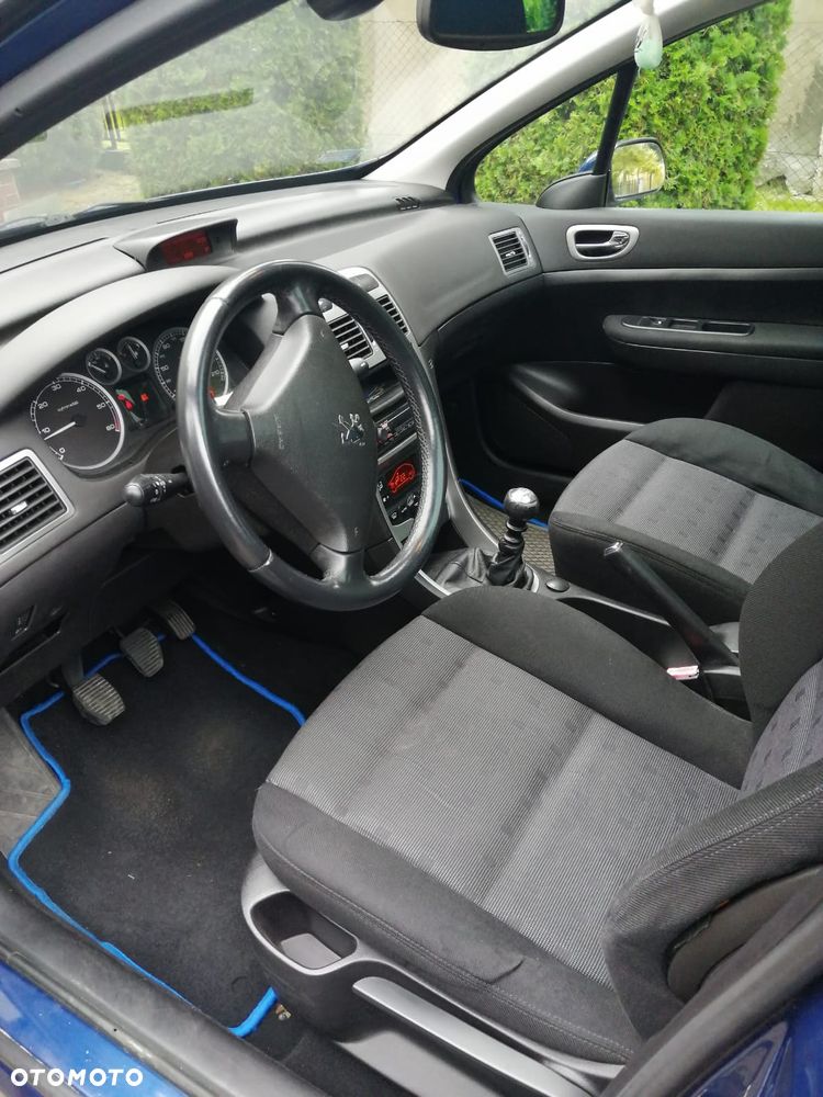 Peugeot 307 HDi SW 135 Premium - 9