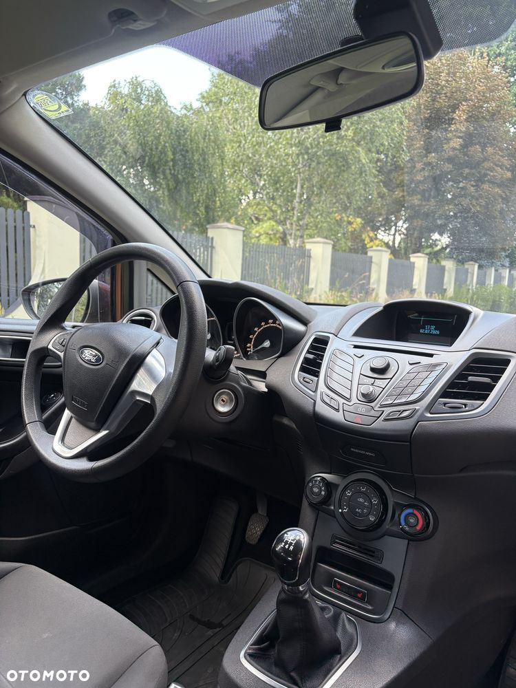Ford Fiesta - 8
