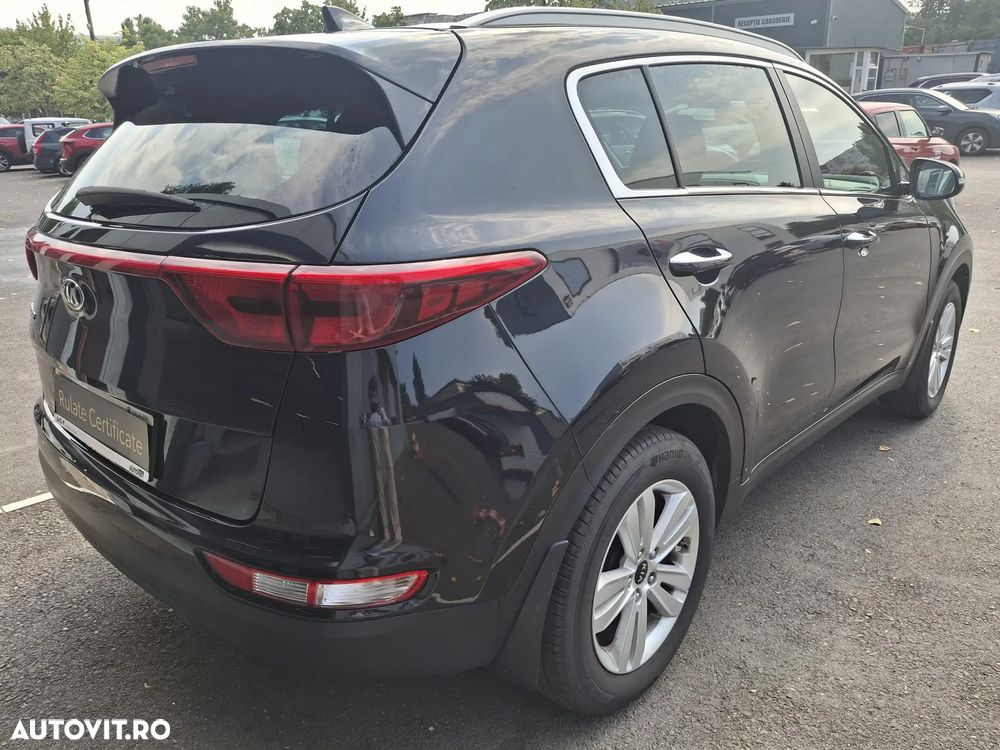 Kia Sportage 1.6 GDI 6MT 4x2 Style - 4