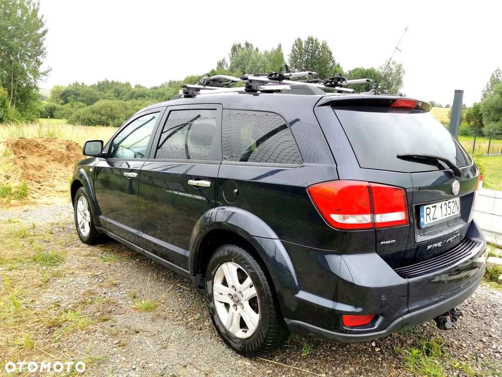 Fiat Freemont 2.0 Multijet Lounge AWD - 4