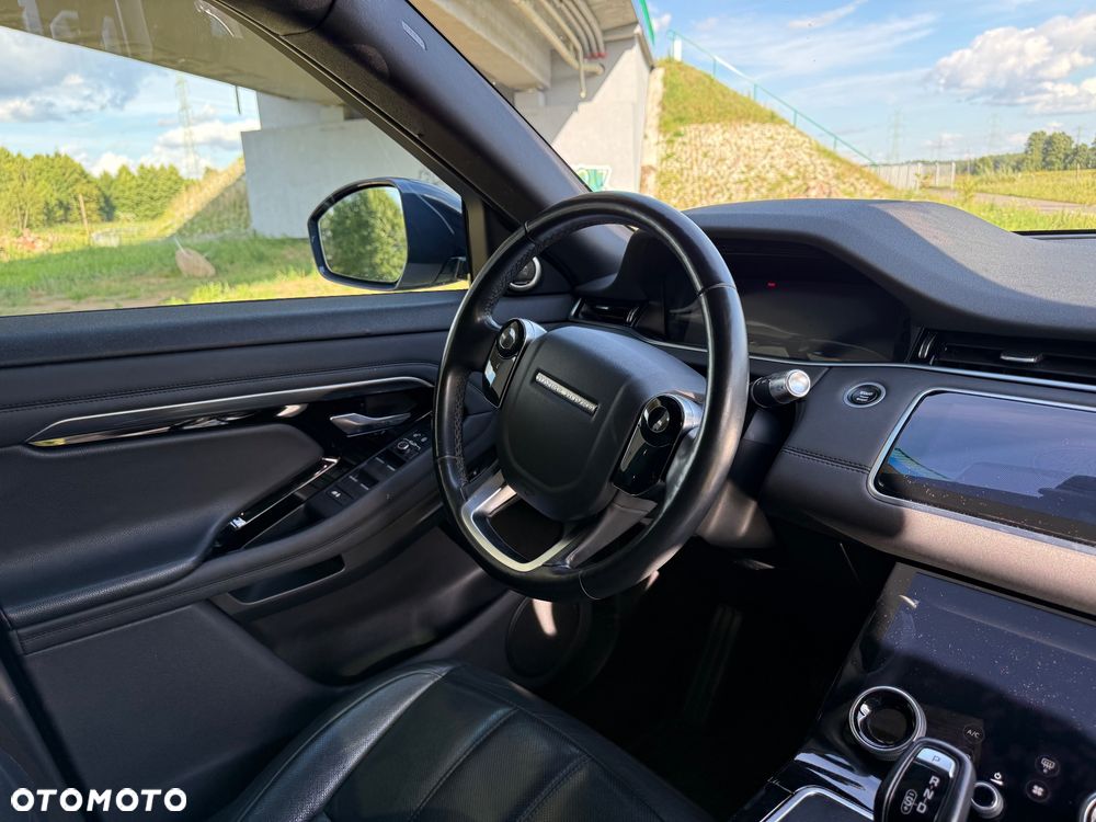 Land Rover Range Rover Evoque - 21