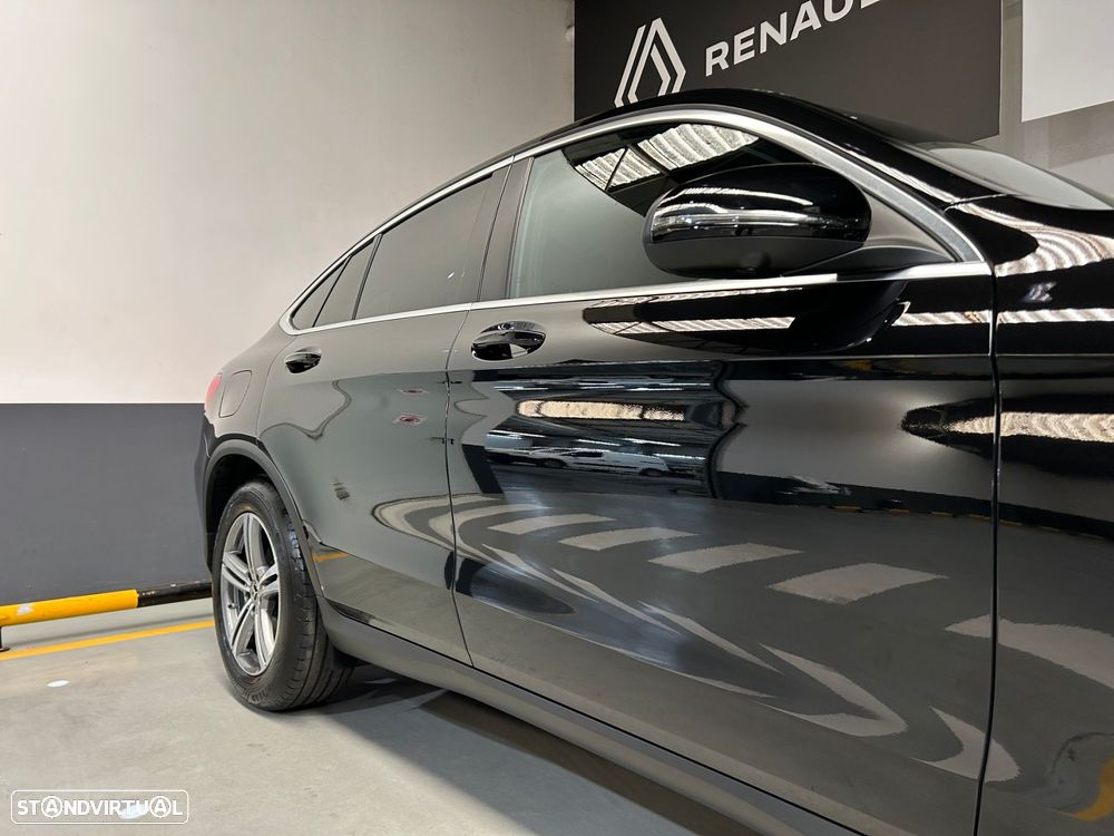 Mercedes-Benz GLC 300 e Coupé 4Matic - 12