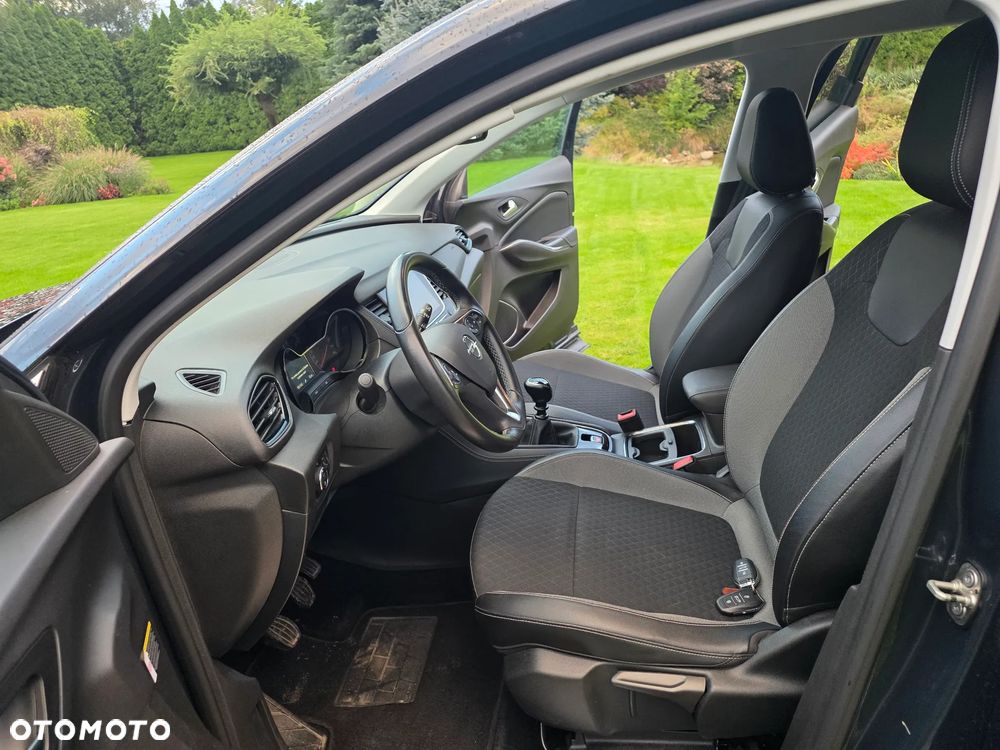 Opel Grandland X 1.2 T Enjoy S&S - 13