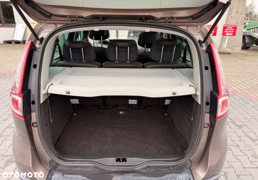 Renault Scenic - 10