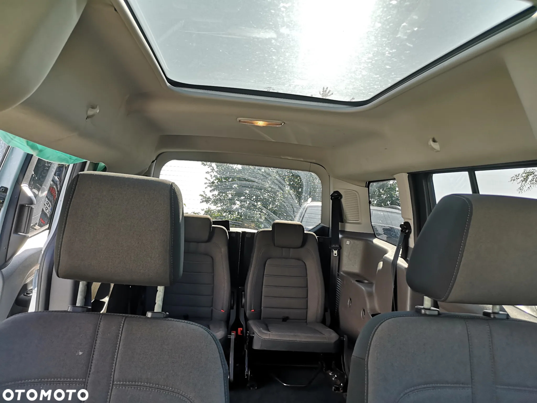 Ford Tourneo Connect 1.5 EcoBlue Titanium PowerShift - 33