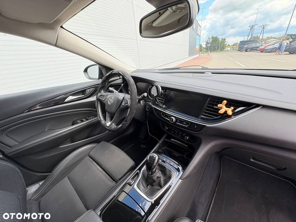 Opel Insignia 2.0 CDTI Exclusive S&S - 2