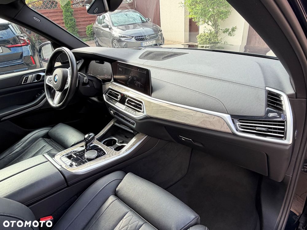 BMW X5 xDrive40d - 37