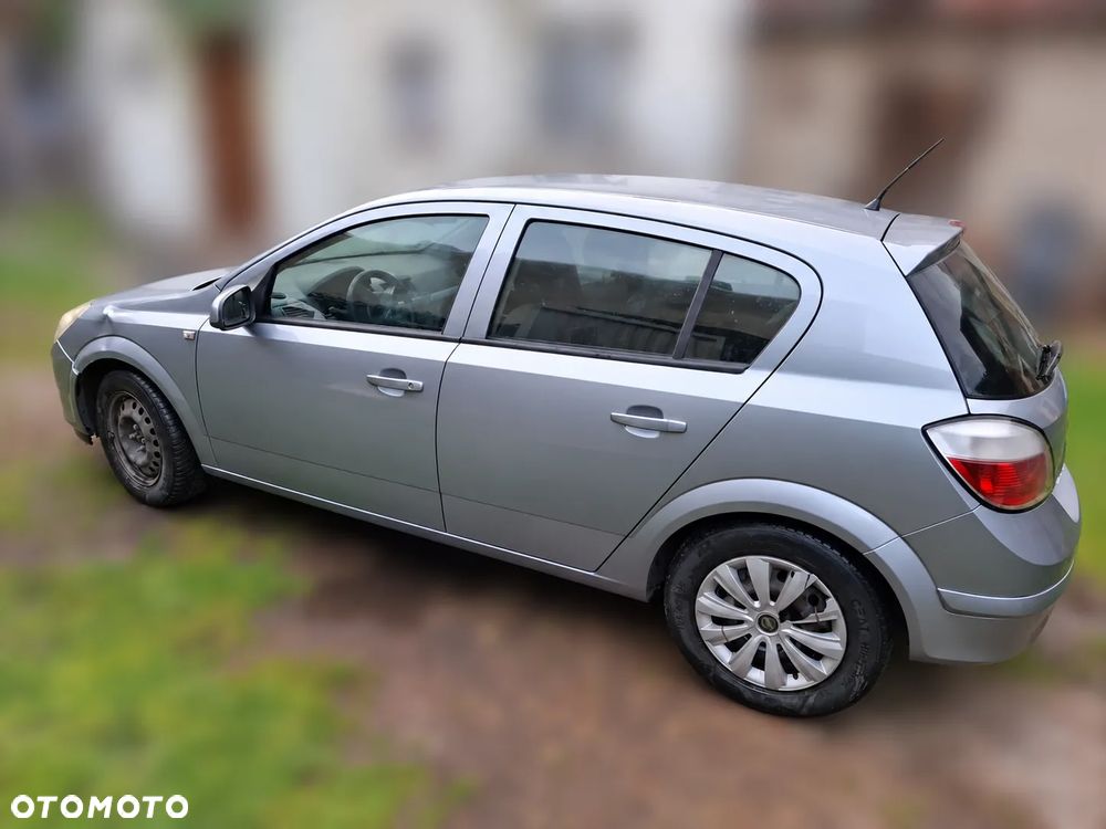 Opel Astra H 2006 photo 5