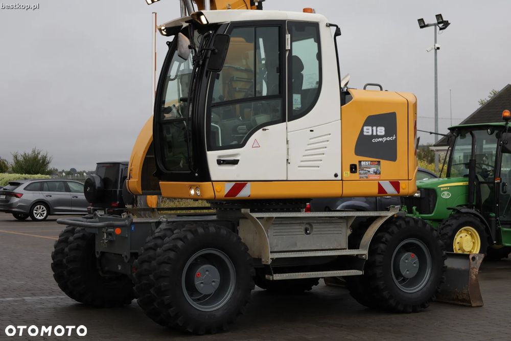 Liebherr A918 Compact - 15
