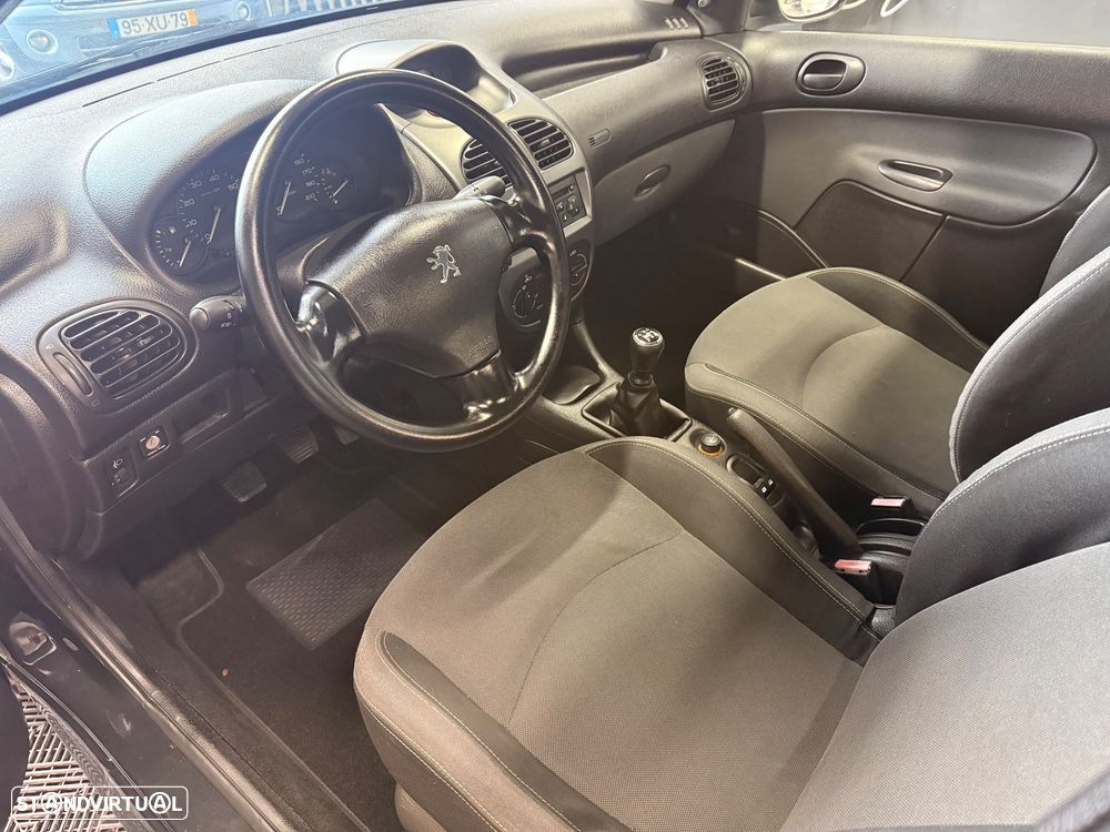 Peugeot 206 1.4 Look II - 5