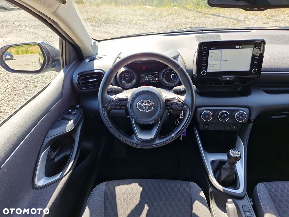 Toyota Yaris - 9
