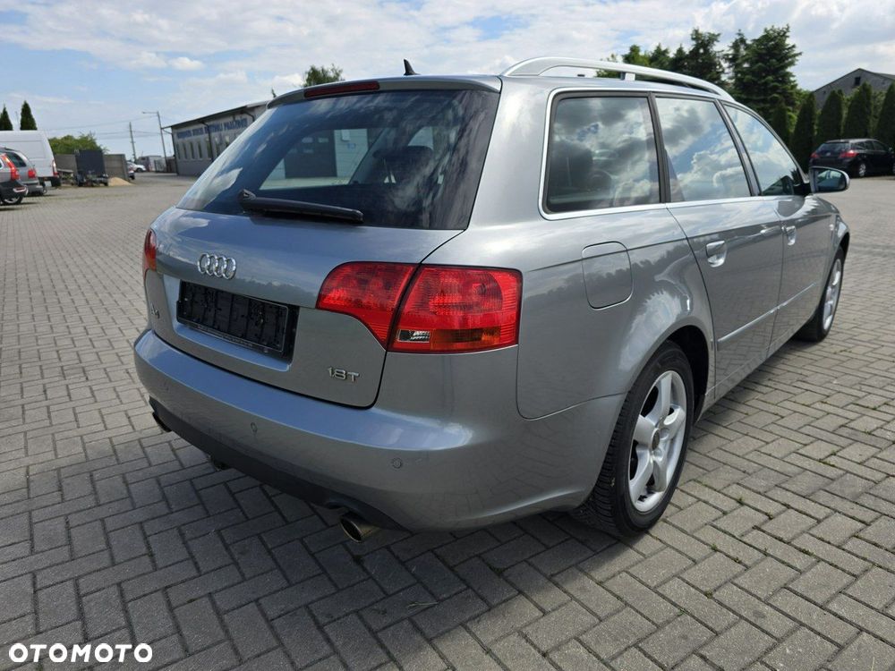 Audi A4 Avant - 9