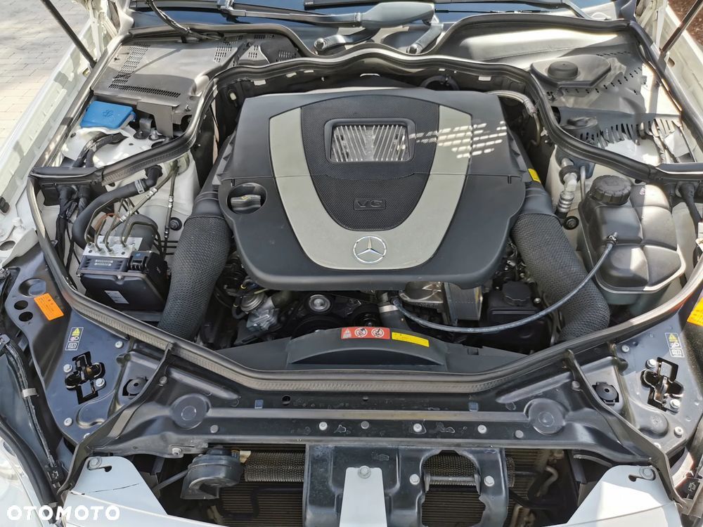 Mercedes-Benz CLS 350 7G-TRONIC - 37