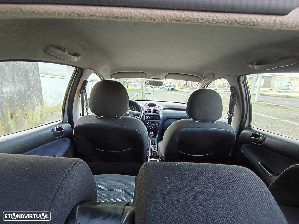 Peugeot 206 1.1 XR - 3