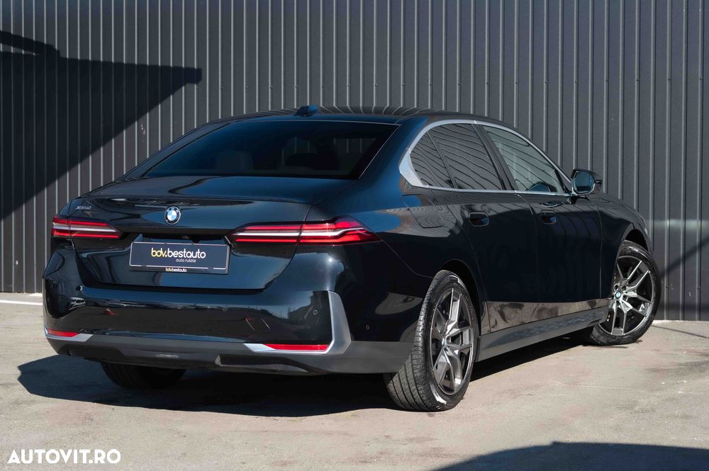 BMW Seria 5 520d xDrive Aut. - 7