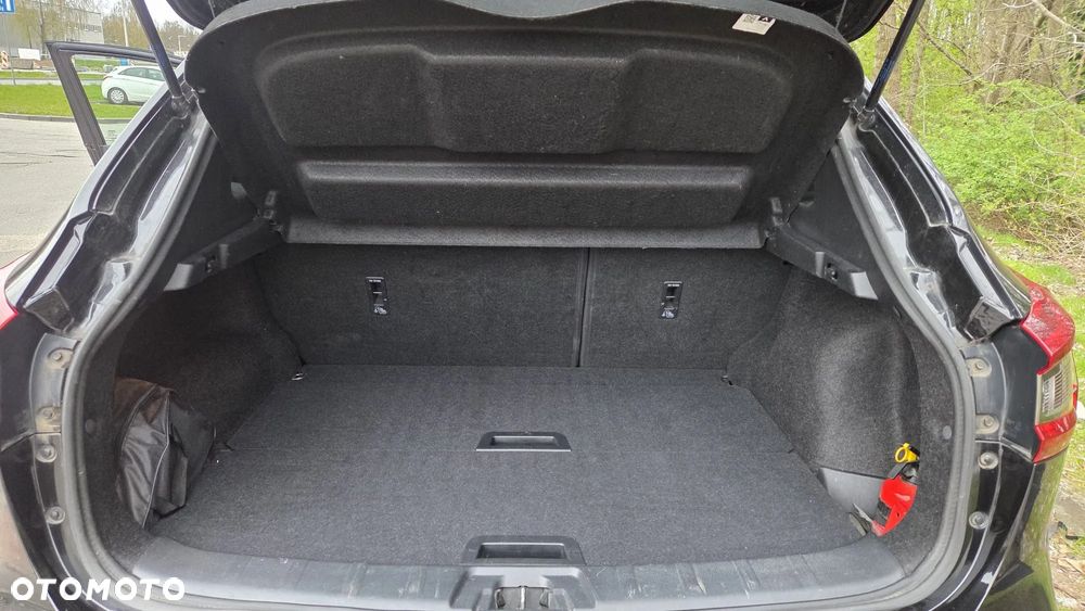 Nissan Qashqai 1.3 DIG-T N-Connecta EU6d - 10