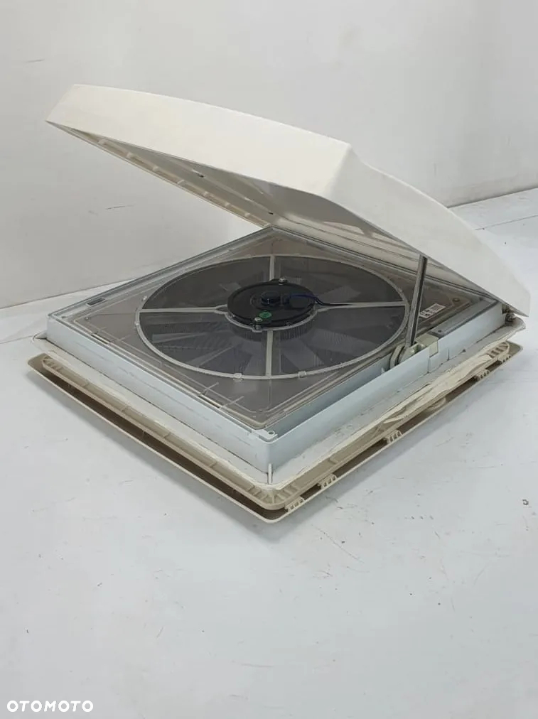 Okno dachowe kamper 40x40 Truma Vent wentylator - 2