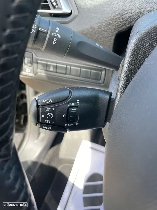 Peugeot 308 1.5 BlueHDi Style - 8