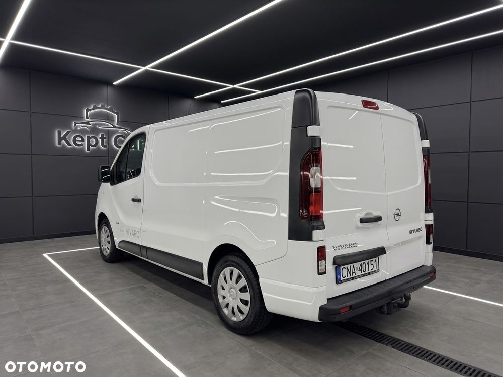 Opel Vivaro - 11