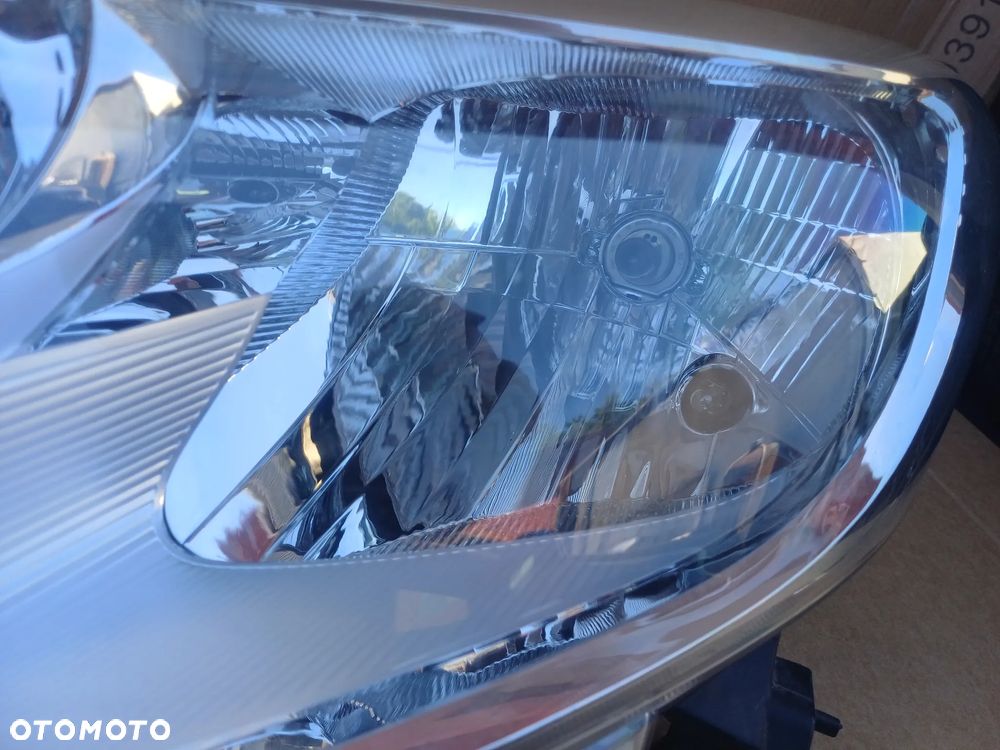 Nissan Note II E12 lampa lewy przod Europa 260603VV0A - 11