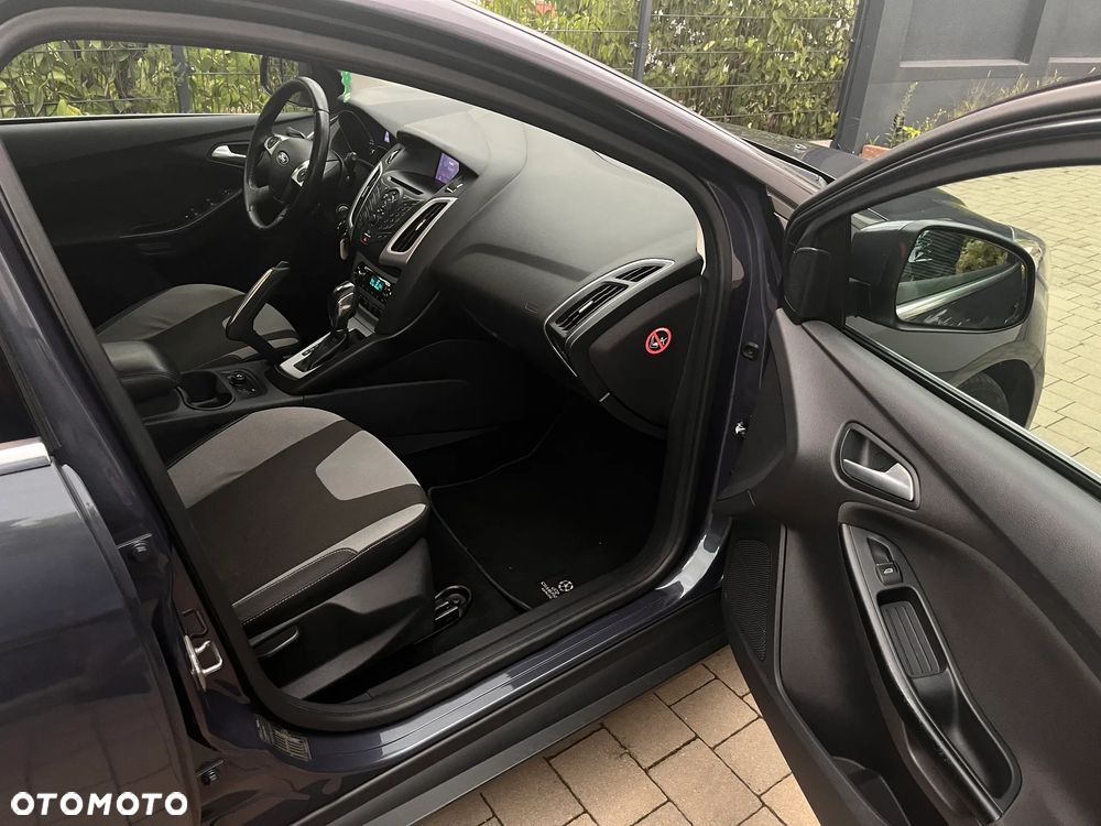 Ford Focus - 17