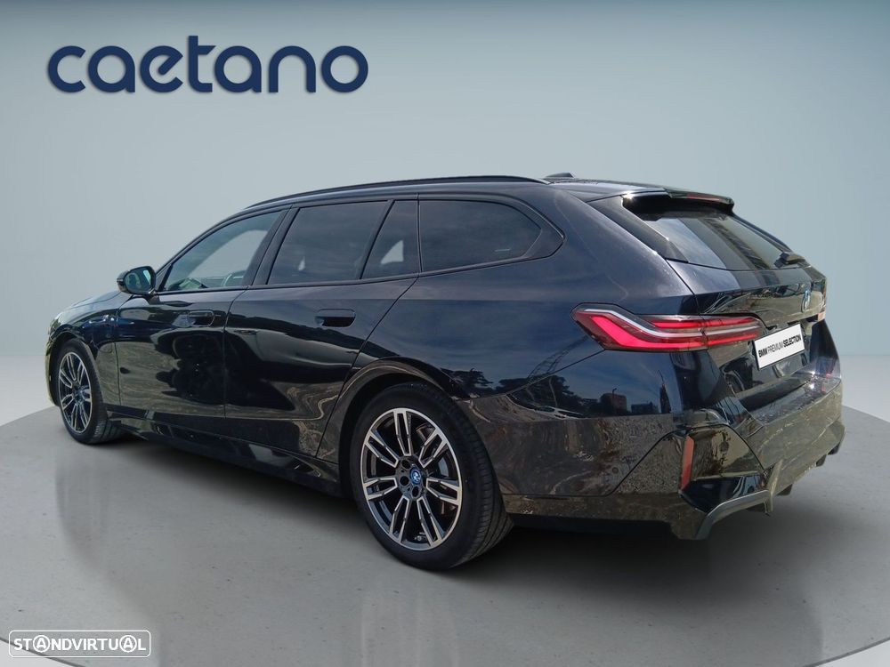 BMW 530 e Pack Desportivo M - 6