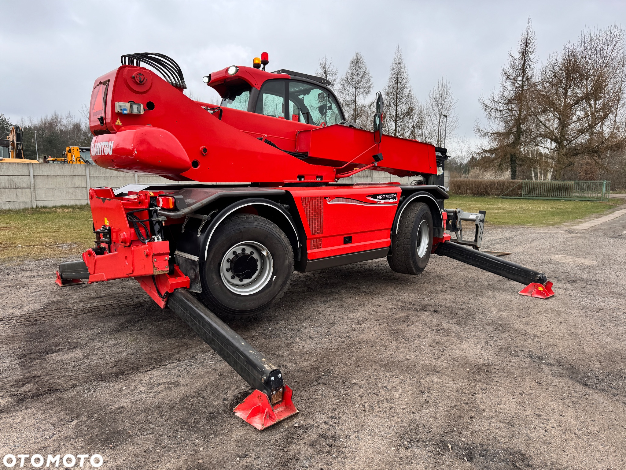 Manitou MRT2150 + 4ST - 7
