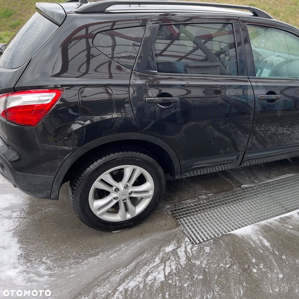 Nissan Qashqai - 10