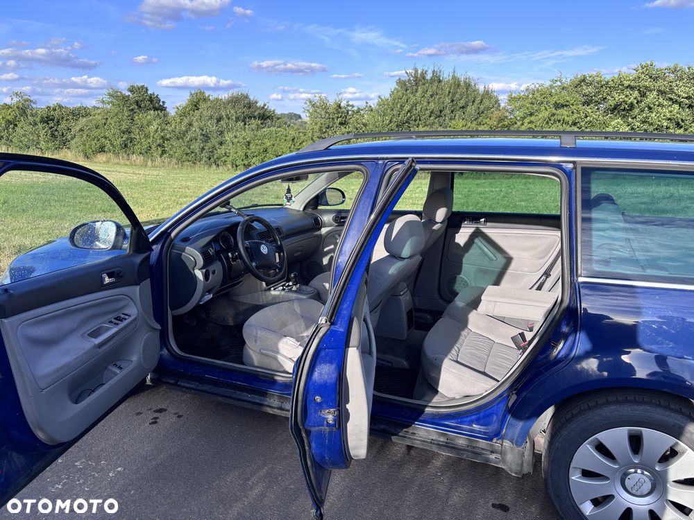 Volkswagen Passat Variant - 4