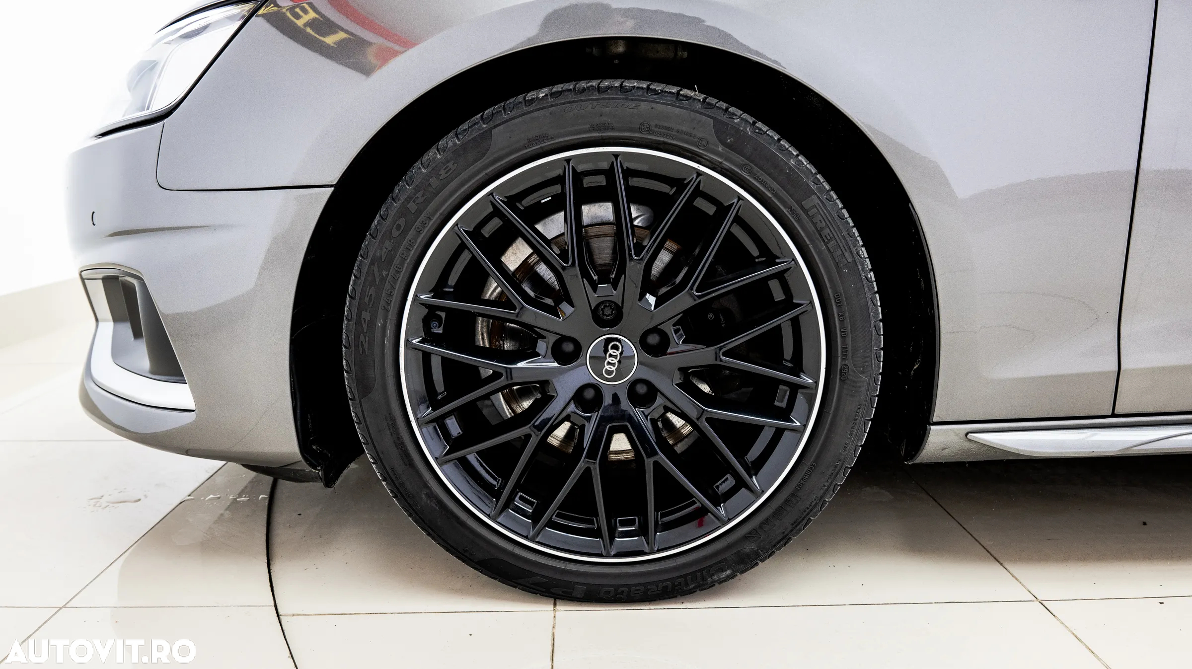 Audi A4 2.0 TDI S tronic Design - 10