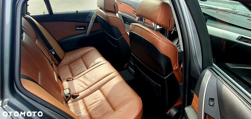 BMW Seria 5 - 18