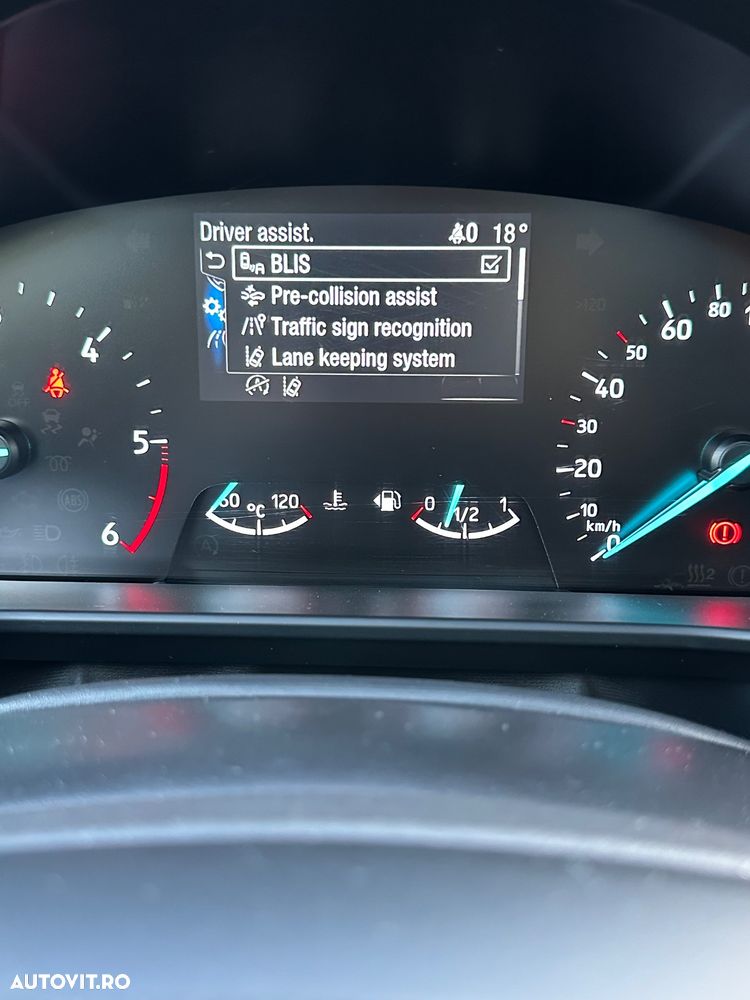 Ford Focus 2.0 EcoBlue Start-Stopp-System TITANIUM X - 27