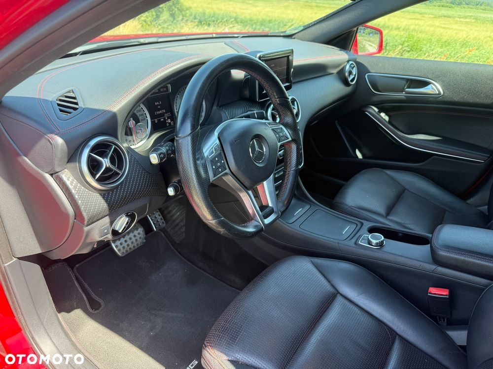 Mercedes-Benz Klasa A 200 CDI 7G-DCT AMG Line - 9