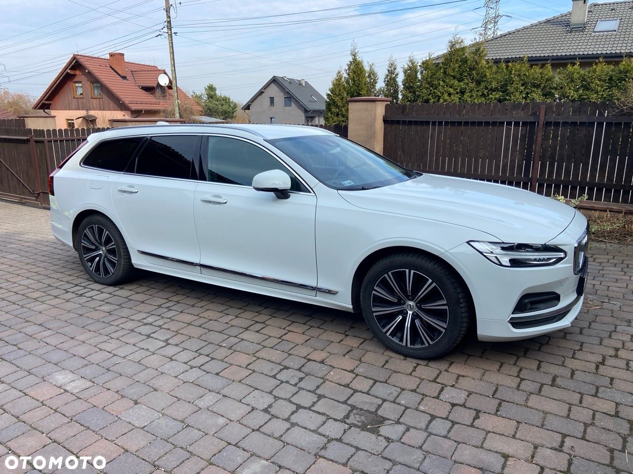 Volvo V90 - 1