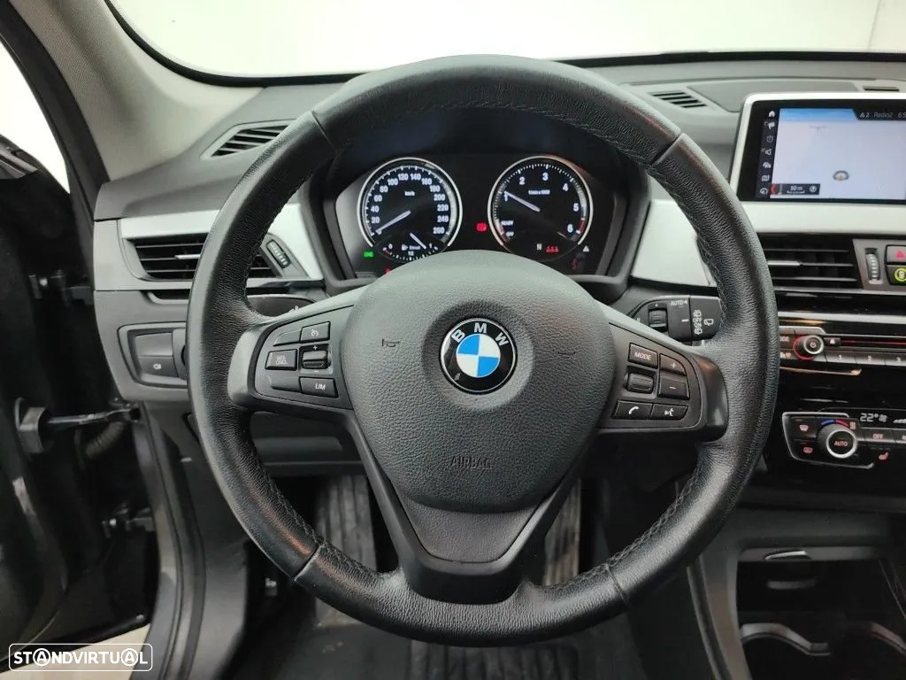 BMW X1 - 4