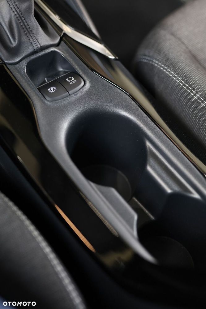 Toyota Corolla 1.8 Hybrid Comfort - 23