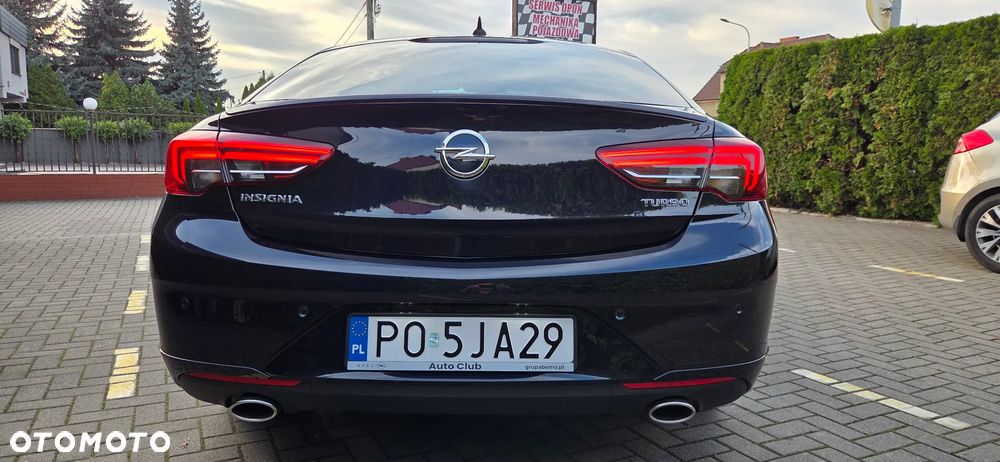 Opel Insignia - 23