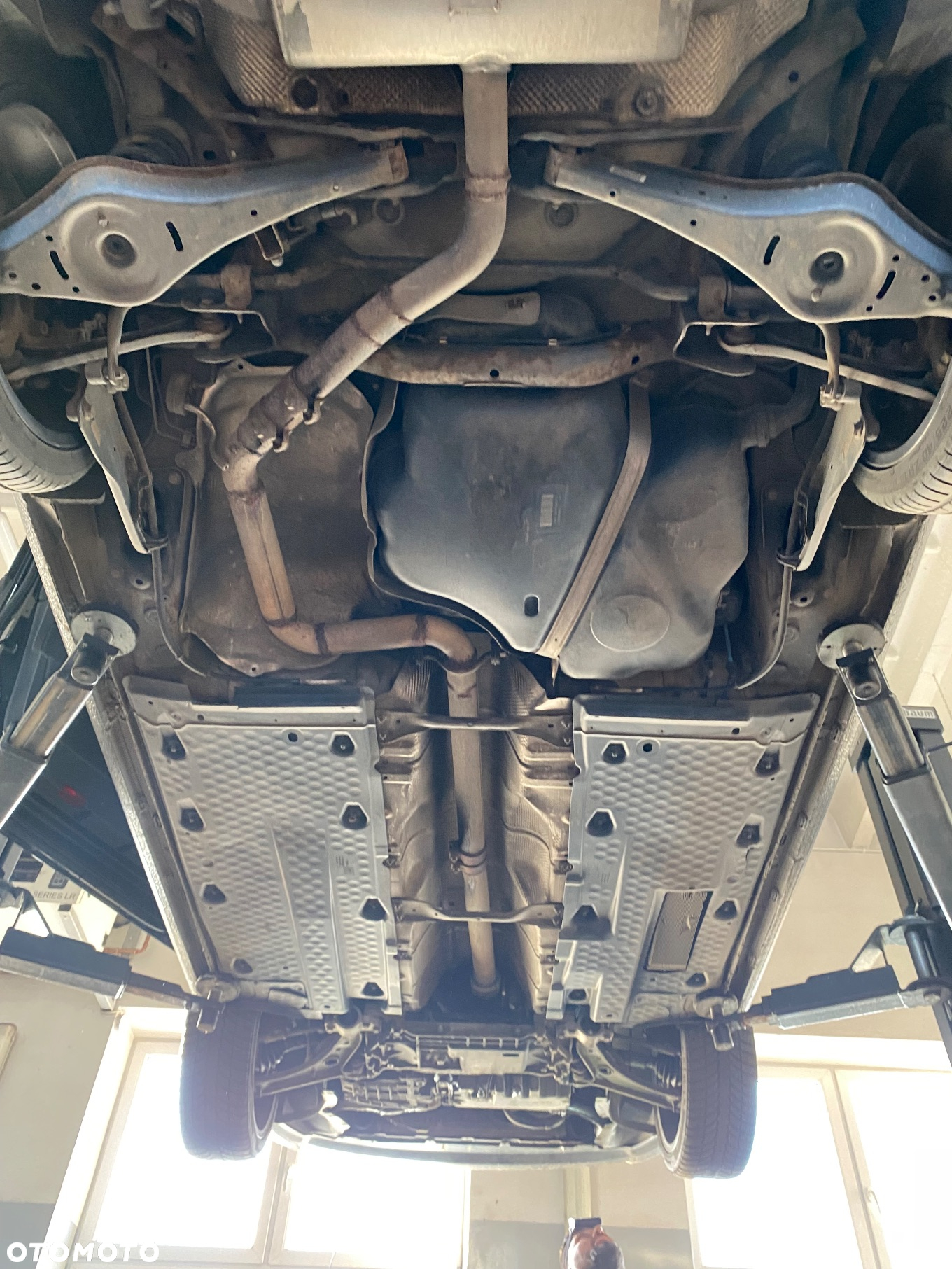 Volkswagen Golf V 2.0 TDI DPF GT DSG - 11