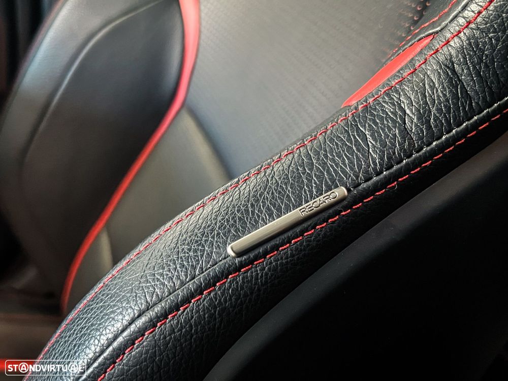 Mercedes-Benz CLA 45 AMG Shooting Brake 4-Matic - 20