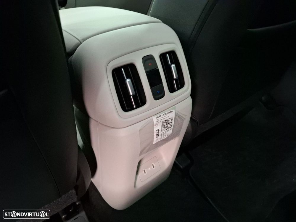 Hyundai Tucson 1.6 T-GDI PHEV Vanguard — fotografia 15