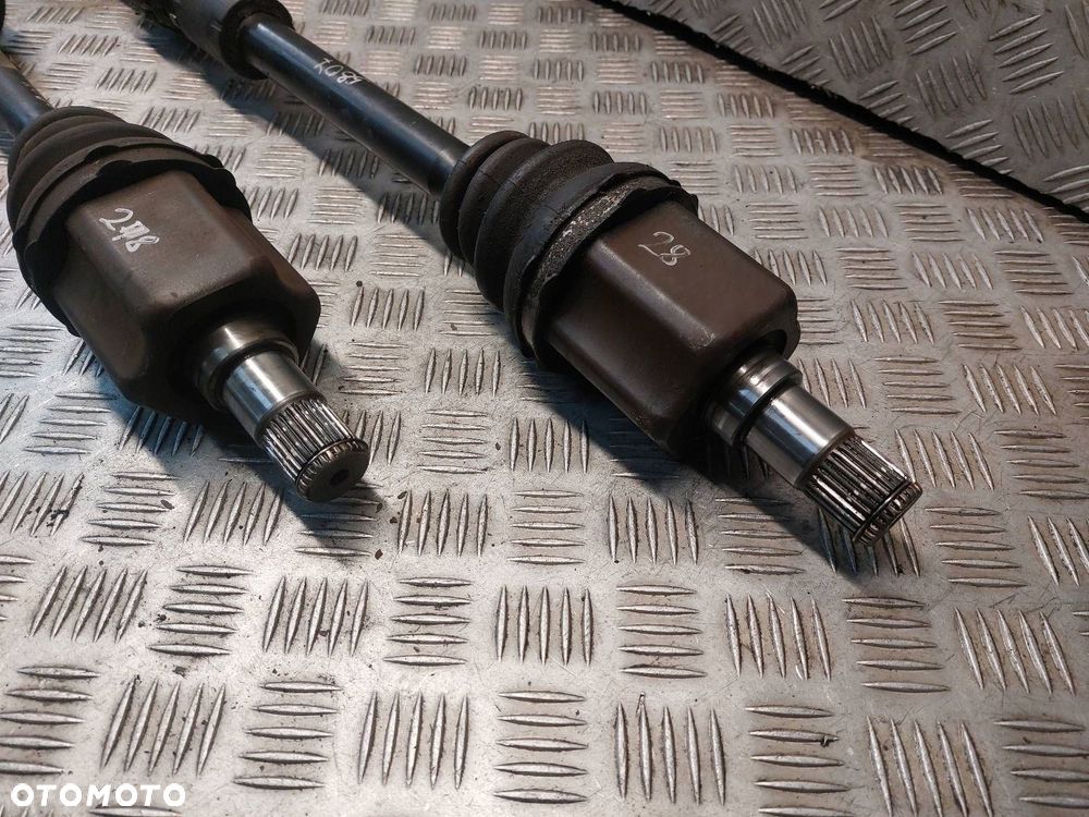 PÓŁOŚ LEWY PRZÓD + PRAWY PRZÓD 6B KIA CEED I LIFT - 3