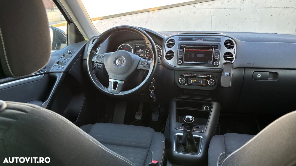 Volkswagen Tiguan 2.0 TDI 4Motion Sport & Style - 9
